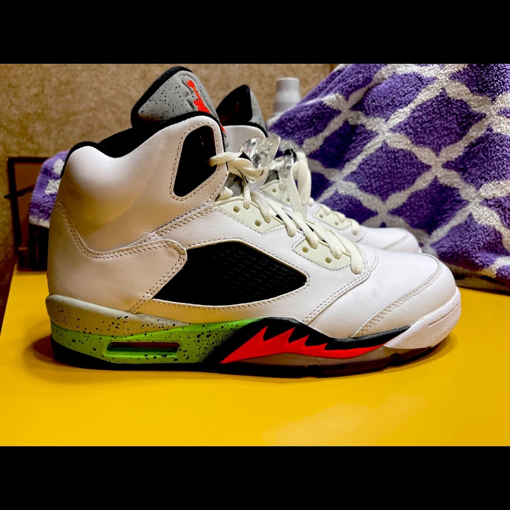 Air Jordan 5 Retro Pro Stars. Never Worn. Perfect